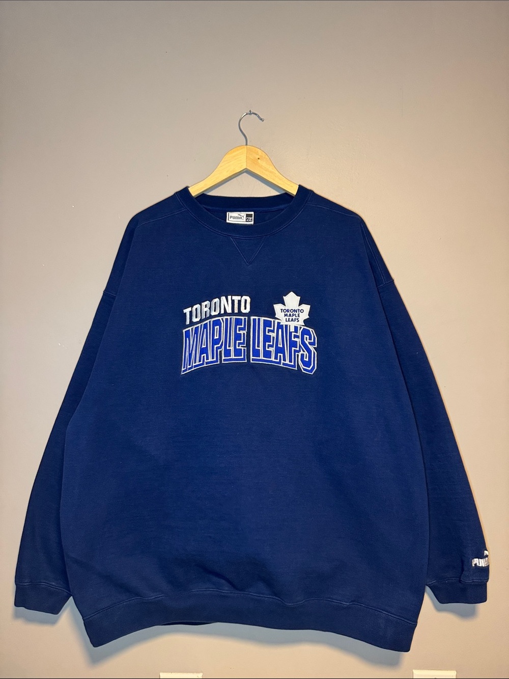Vintage Toronto Maple Leafs Crewneck / 90s / Puma / NHL / XXL